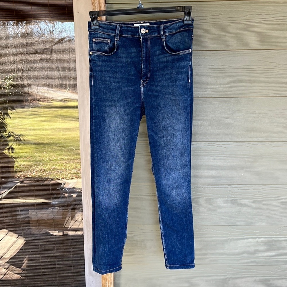 ZARA Skinny Jeans